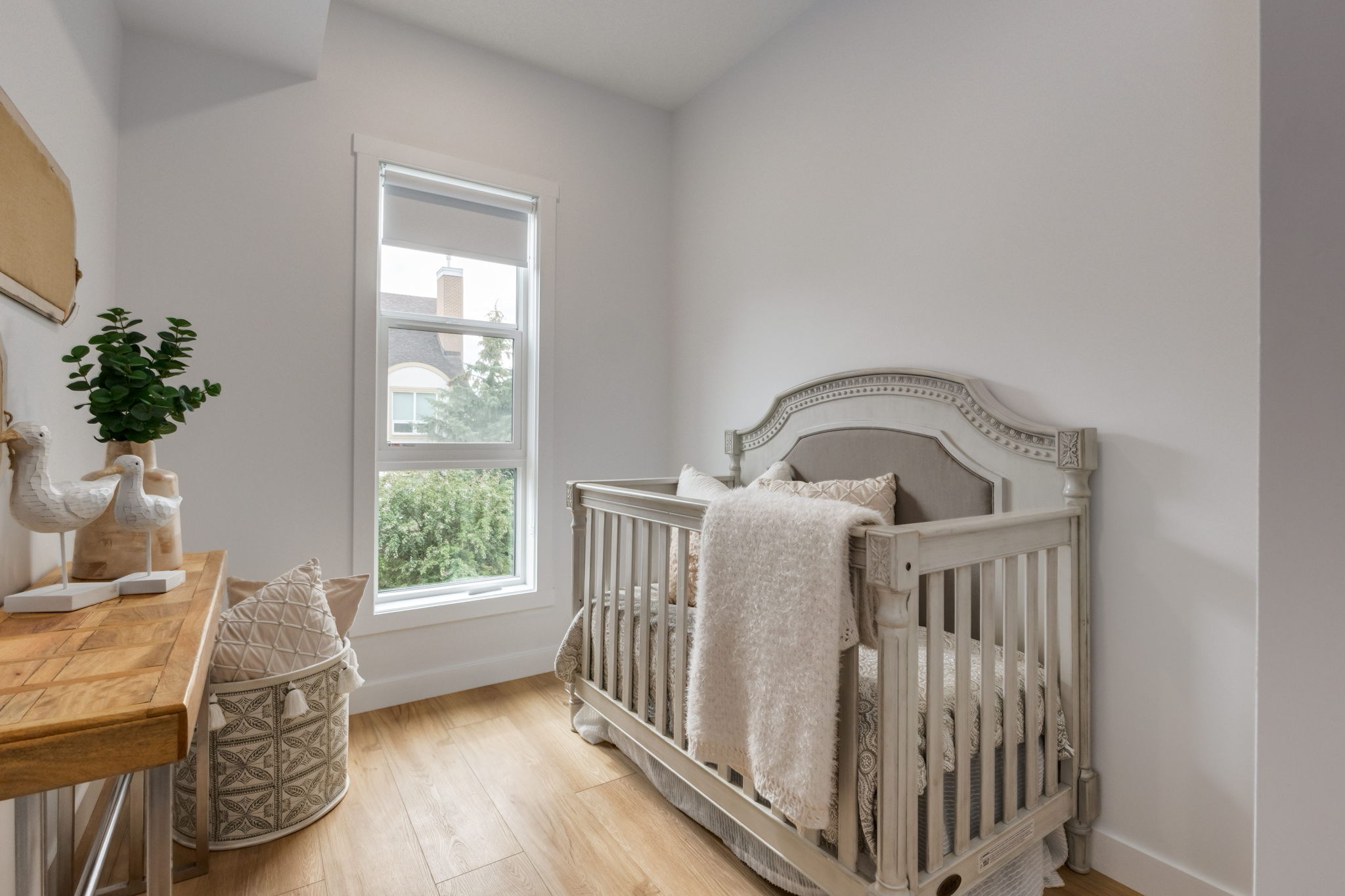 Loop 36 | One, two and three bedroom rental suites available in Calgary's Marda Loop.