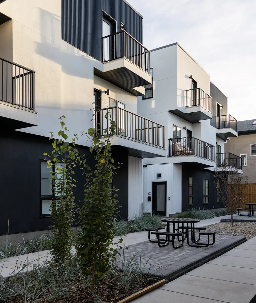 Loop 33 is a stylish, brand new one, two and three bedroom rental homes in the heart of Marda Loop.
