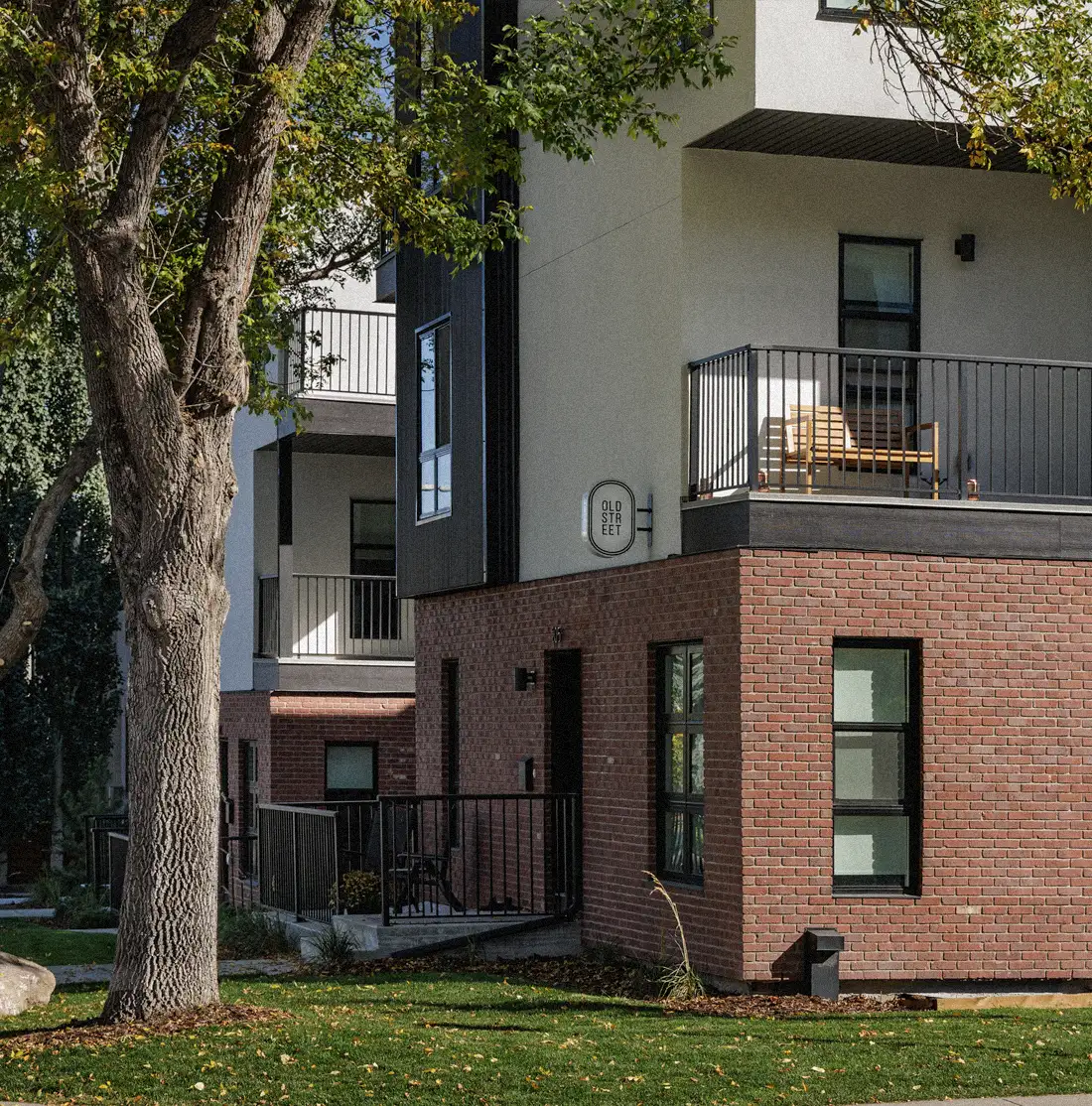 Loop 36 | One, two and three bedroom rental suites available in Calgary's Marda Loop.