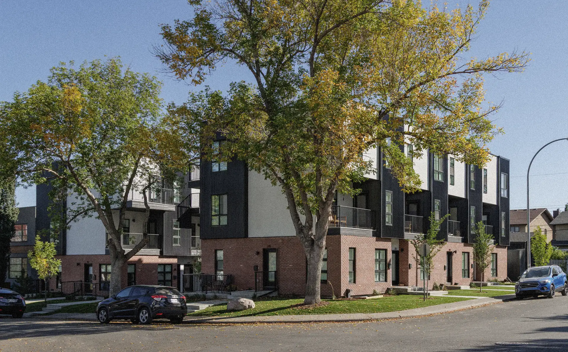 Loop 36 | One, two and three bedroom rental suites available in Calgary's Marda Loop.